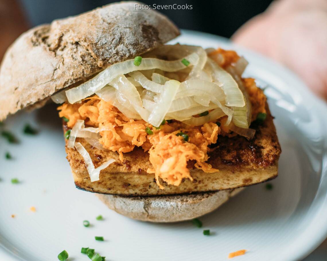 Veganes Rezept: Tofu-Karotten-Semmel_3