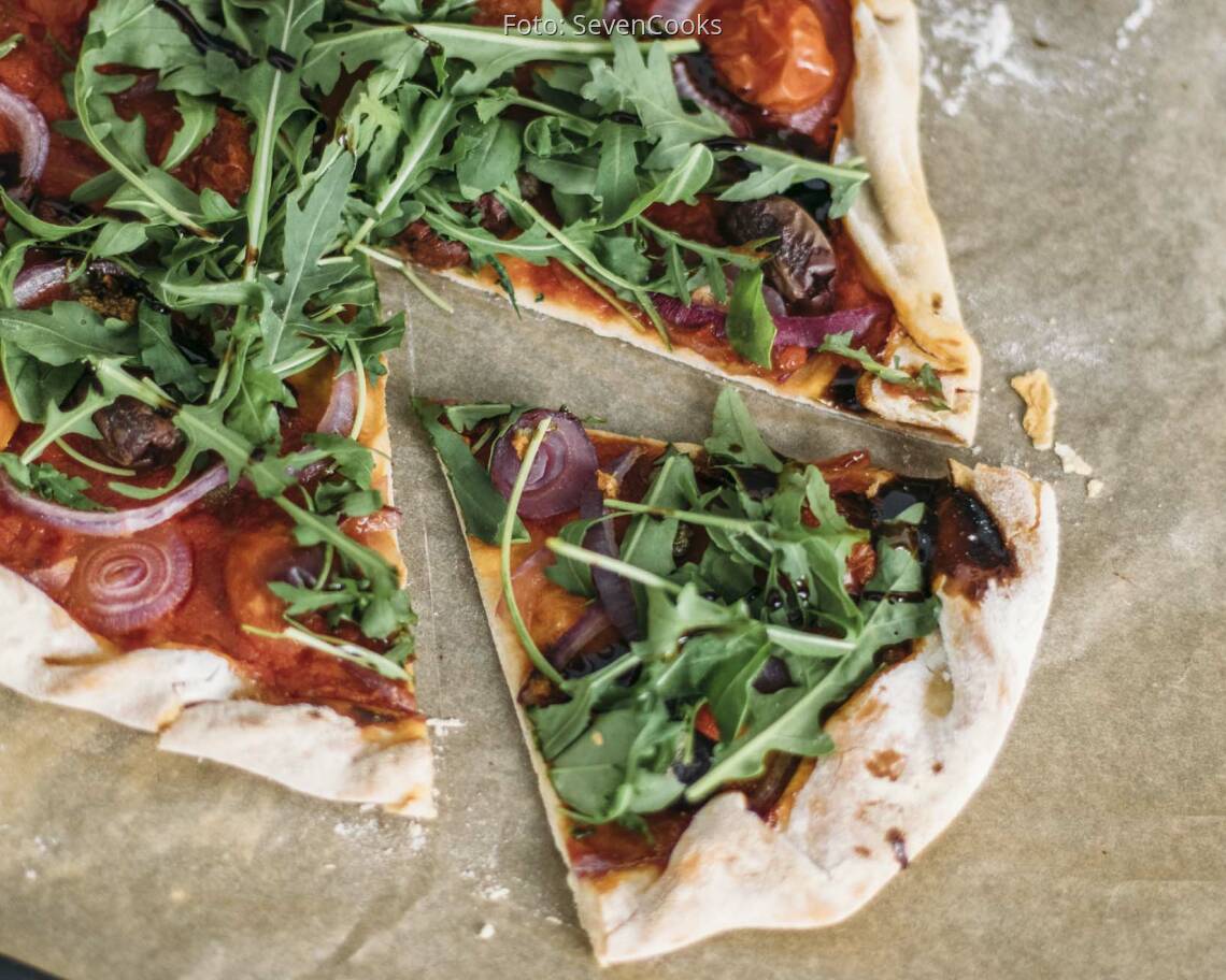 Veganes Rezept: Vegane Pizza aus Bierteig