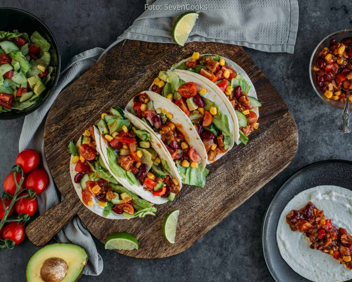 Veganes Rezept: Vegane Tacos mit Sojaschnetzeln 2