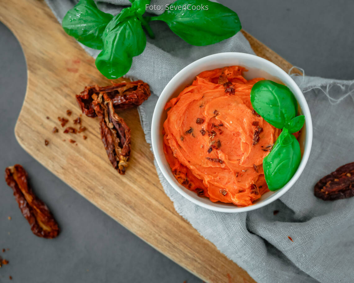 Veganes Rezept: vegane Tomatenbutter 2