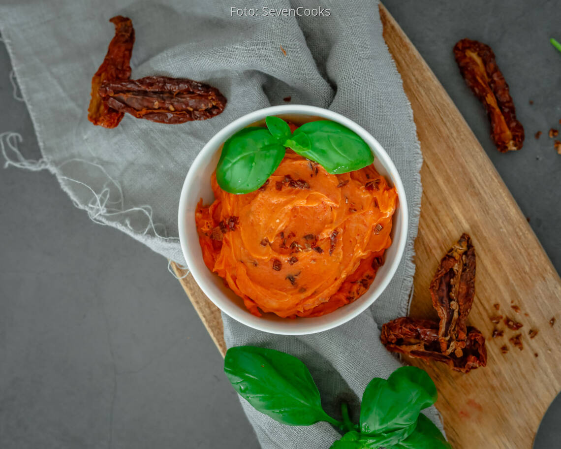 Veganes Rezept: vegane Tomatenbutter 3