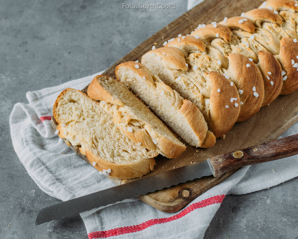 Veganes Rezept: Veganer Hefezopf 1