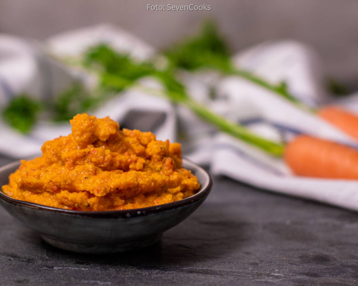 Veganes Rezept: Veganer Karotten-Kichererbsen-Dip 2