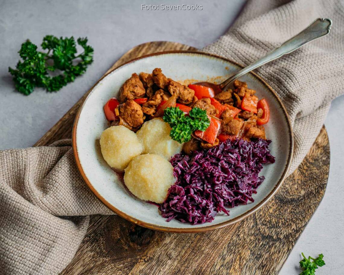 Veganes Rezept: Veganes Gulasch 1