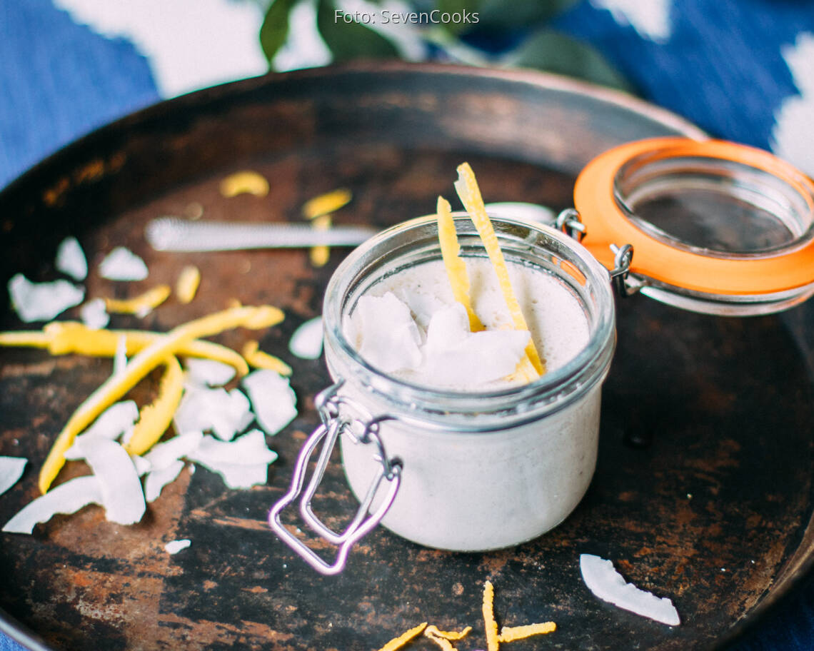 Veganes Rezept: Veganes Kokos Panna Cotta