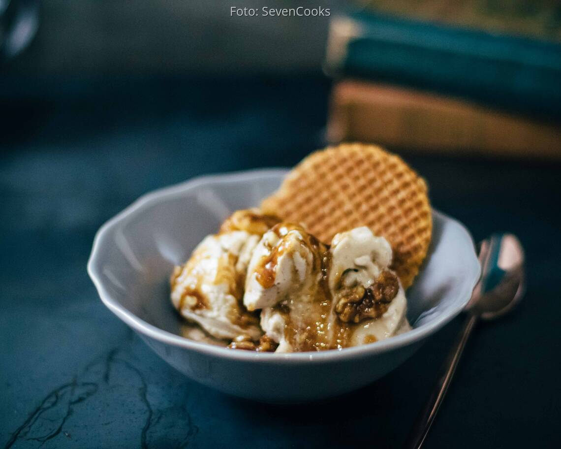 Veganes Rezept: Walnuss-Karamell-Eis