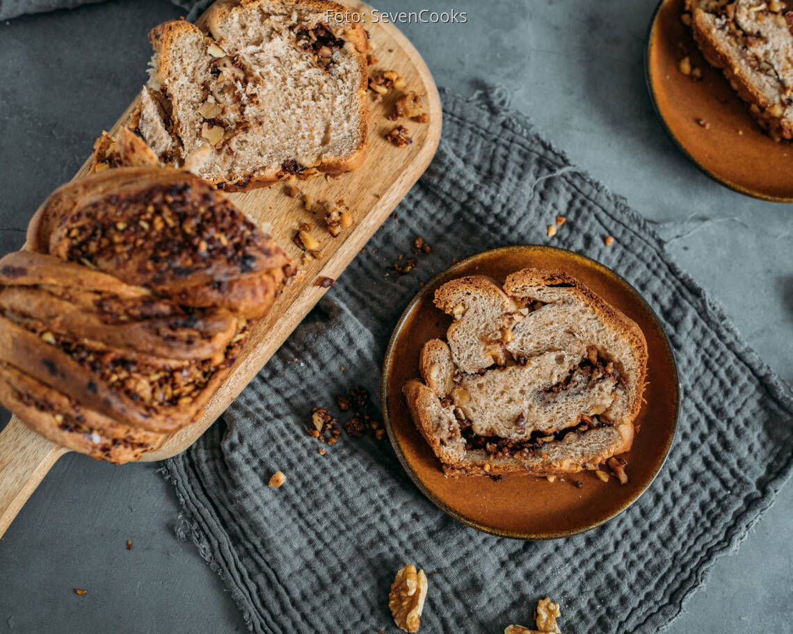Veganes Rezept: Walnuss-Zimt-Babka 3