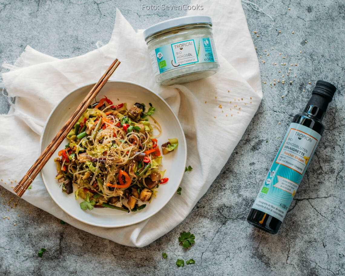 Veganes Rezept: Warmer Glasnudelsalat 1