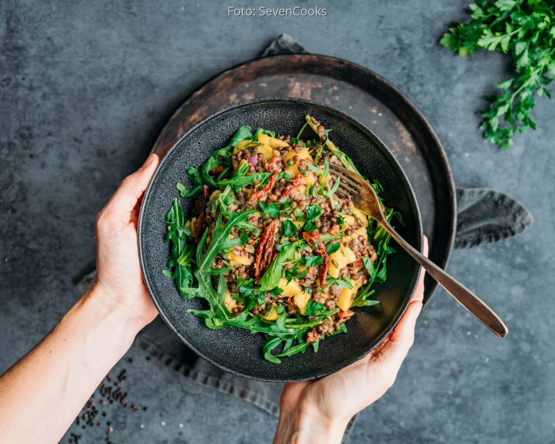 Veganes Rezept: Warmer Kartoffelsalat 3