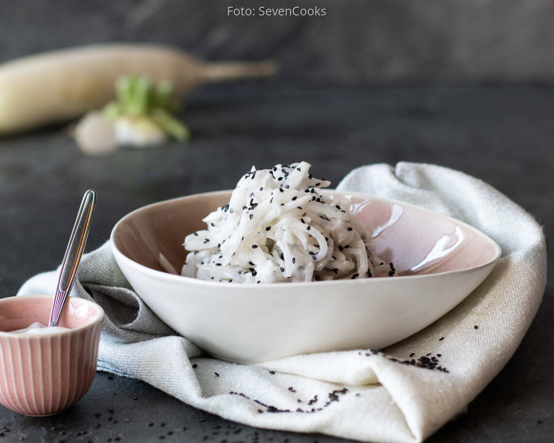 Veganes Rezept: Weißer Rettichsalat_2