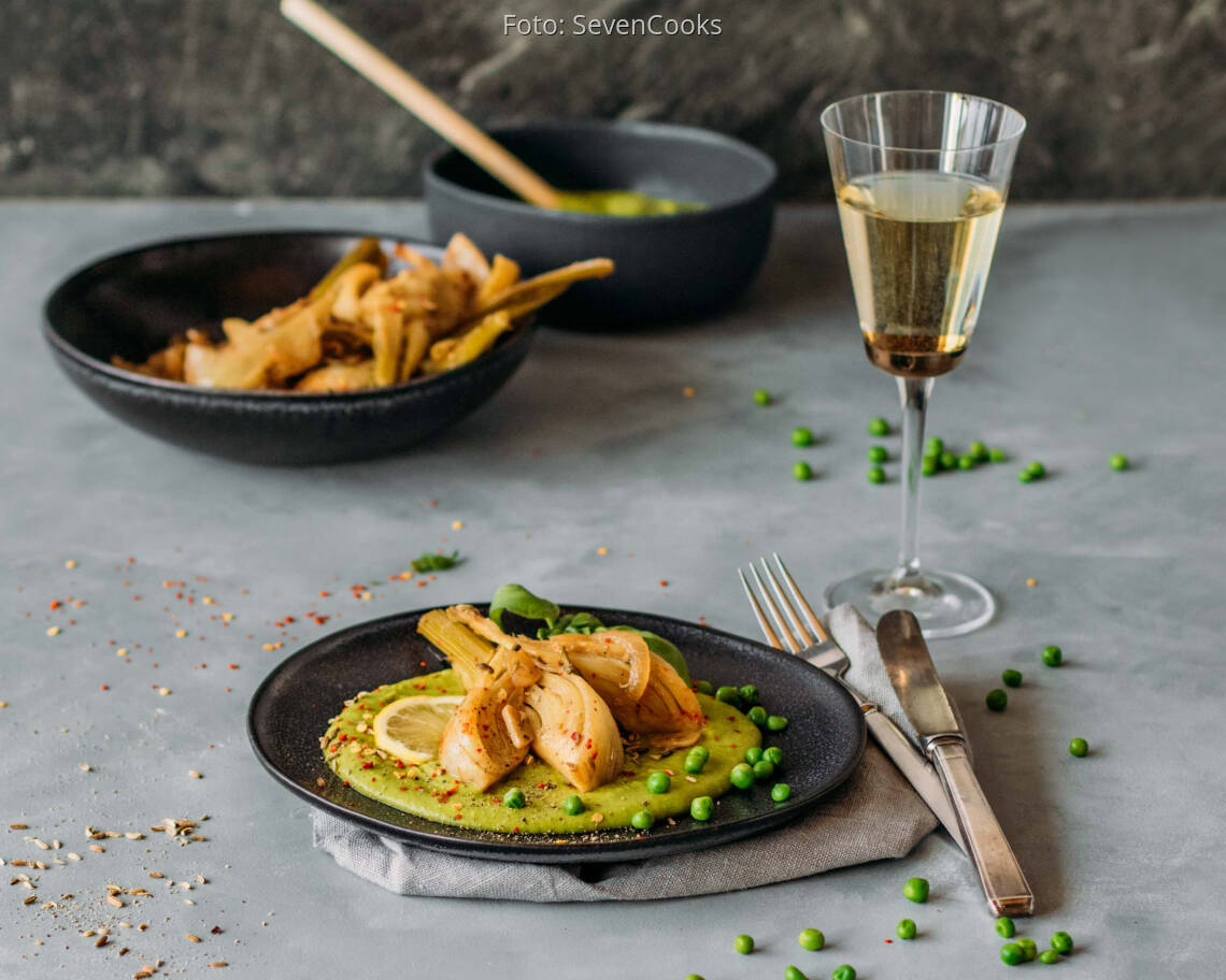 Veganes Rezept: Weißwein-Fenchel auf Erbsenpüree