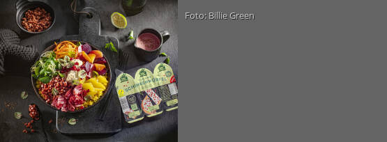 Rezeptbild für "Winter-Bowl mit bunten Beten, Feldsalat und veganen Schinkenwürfeln"