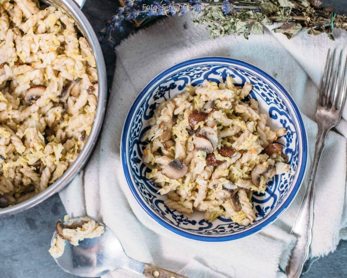 Veganes Rezept: Wirsing, Pilz One Pot Pasta 2
