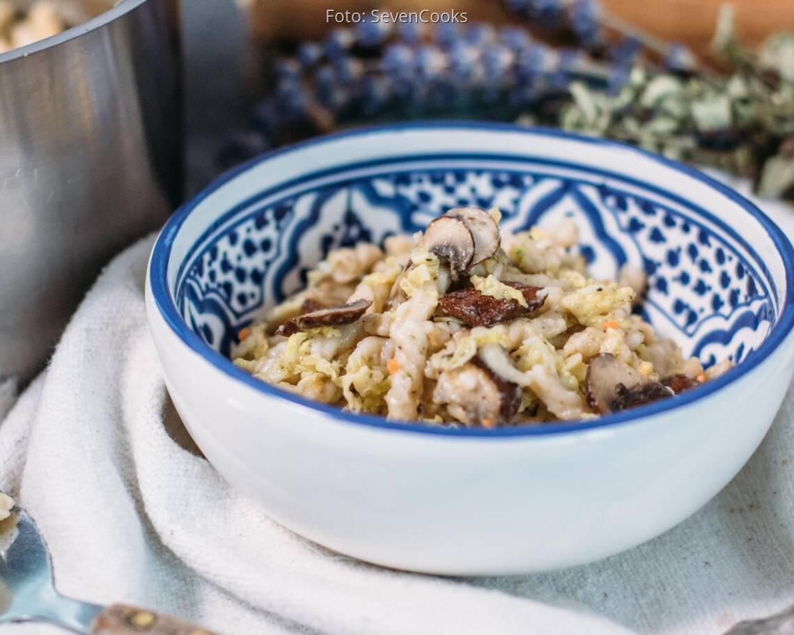 Veganes Rezept: Wirsing, Pilz One Pot Pasta 3