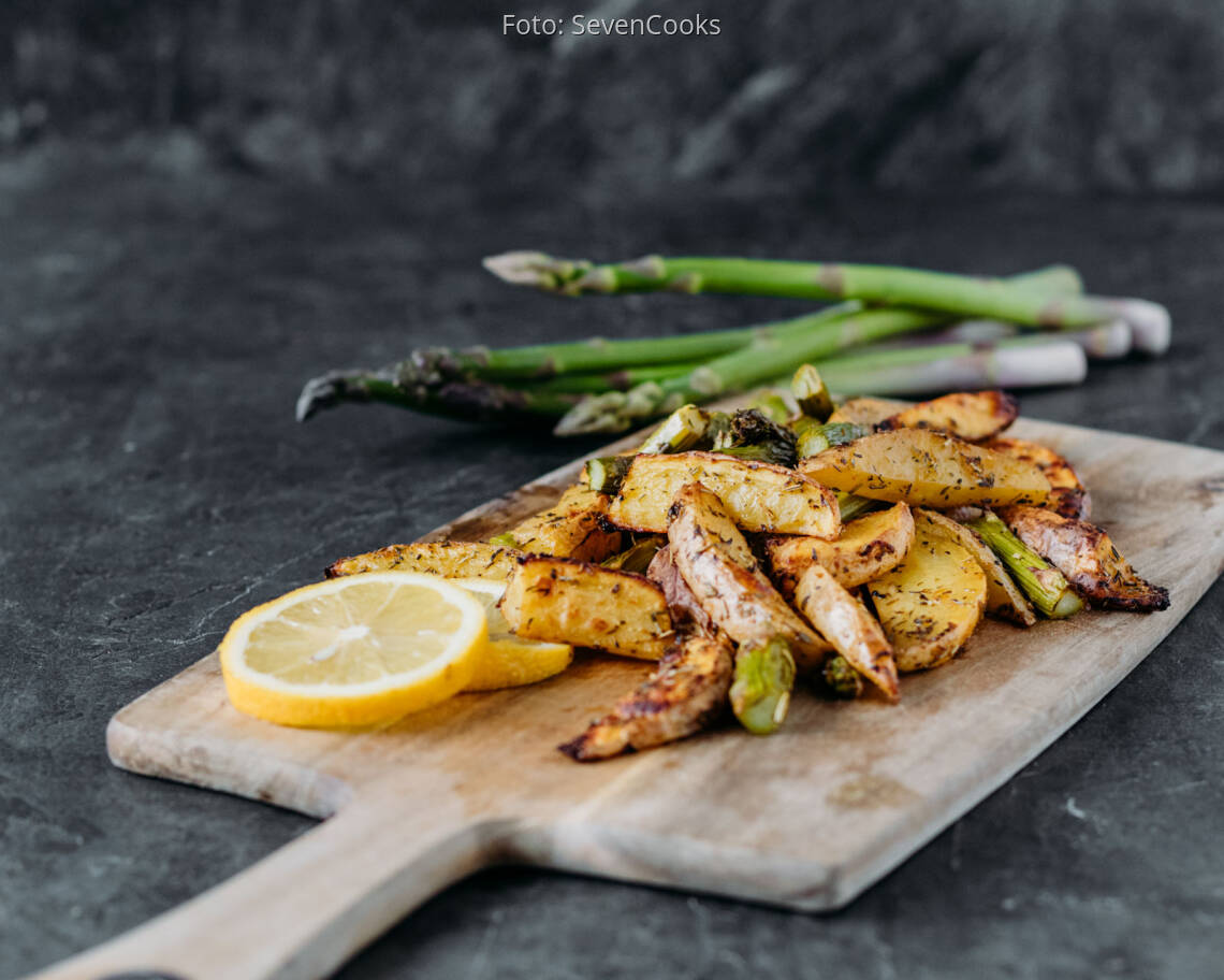 Veganes Rezept: Zitronenkartoffeln mit Spargel 2