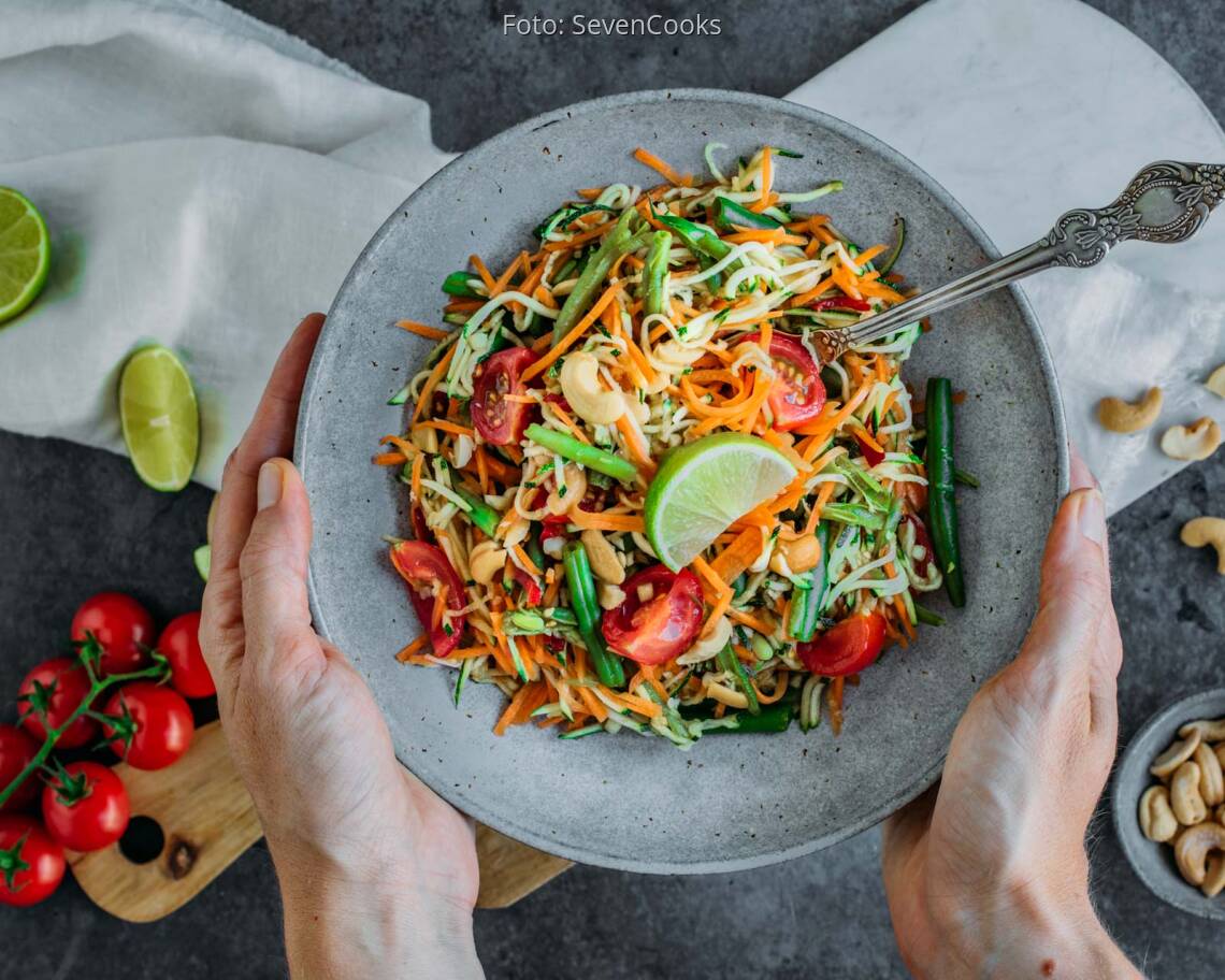 Veganes Rezept: Zucchini-Salat Thai-Style 1