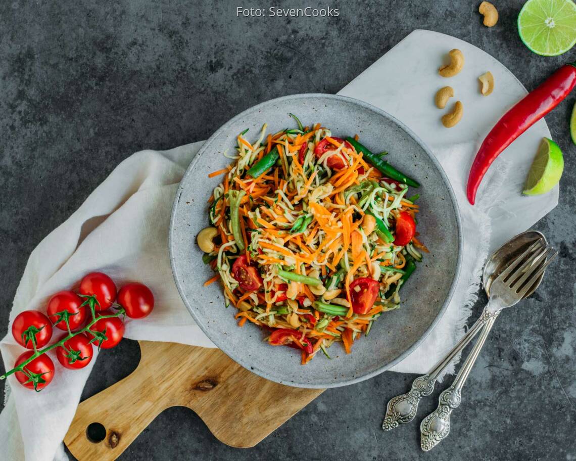 Veganes Rezept: Zucchini-Salat Thai-Style 3
