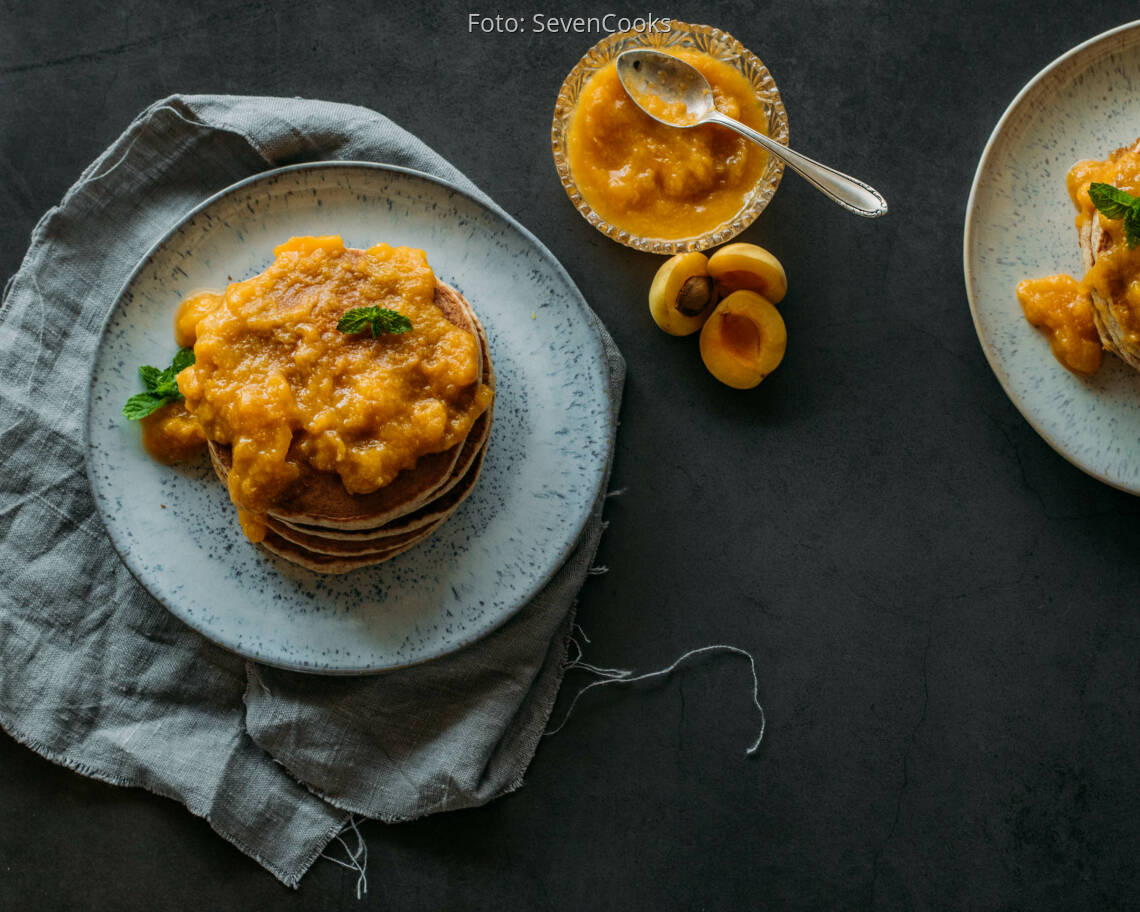 Vegetarisches Rezept 2: Buttermilch-Pancakes mit Mirabellenmarmelade