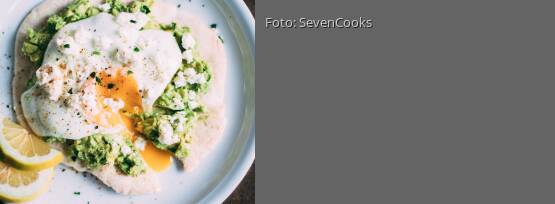 Rezeptbild für "Avocado Ei Pizza"