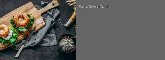 Rezeptbild für "Bagel mit Apfel-Meerrettich-Aufstrich"