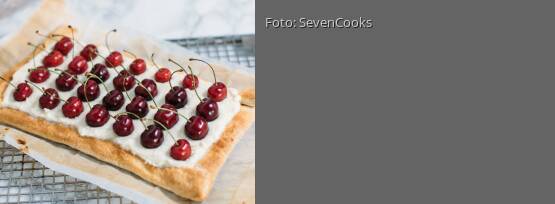 Rezeptbild für "Blätterteig-Tarte mit frischen Kirschen"