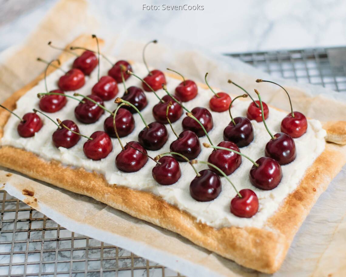 Vegetarisches Rezept: Blätterteig-Tarte mit frischen Kirschen_1