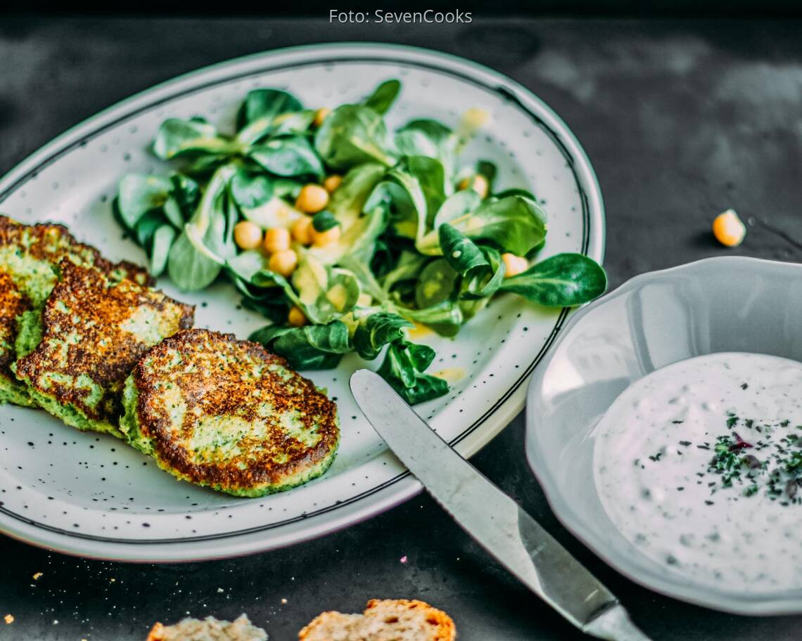 Vegetarisches_Rezept:_Brokkoli_Parmesan_Bratlinge_neu 2