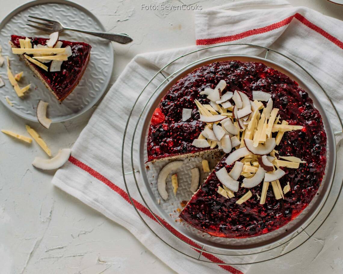 Vegetarisches Rezept: Chia-Beeren-Kuchen 3