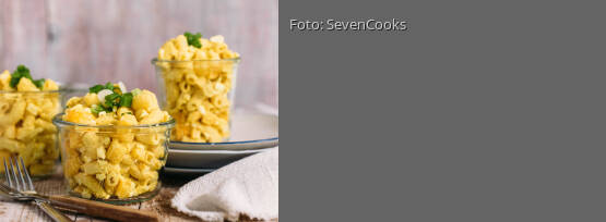 Rezeptbild für "Curry-Nudelsalat mit Ei"