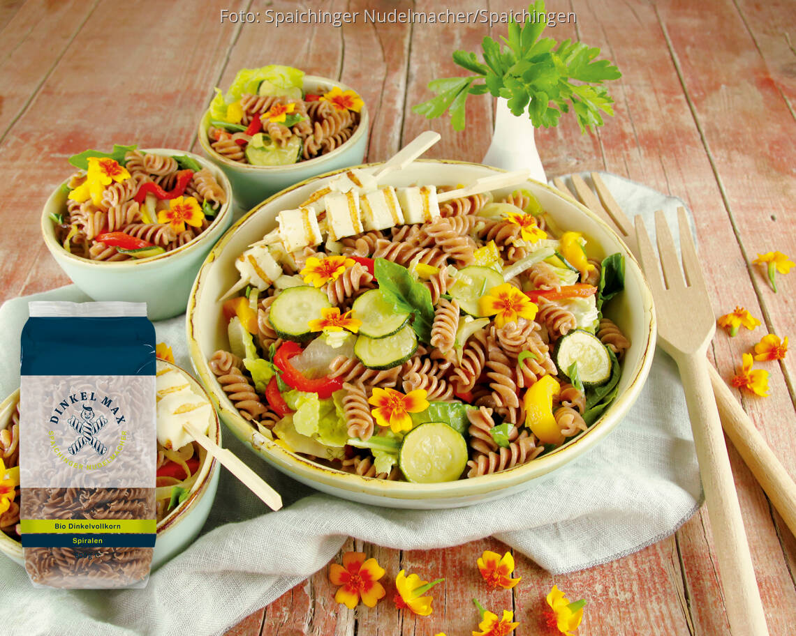 Vegetarisches Rezept: Dinkelvollkorn Spiralen mit Grillgemüse-Salat von DINKEL MAX