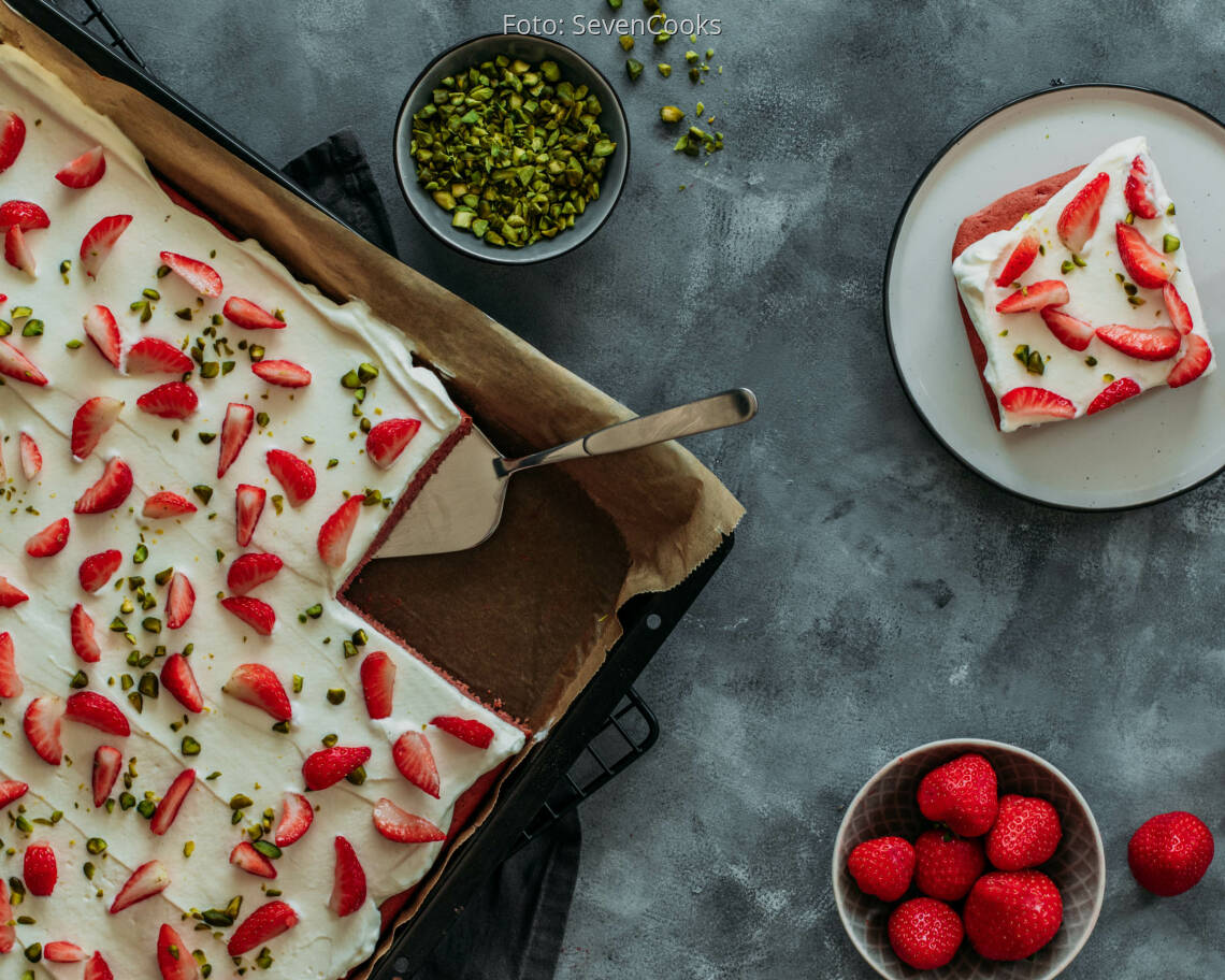 Vegetarisches Rezept: Erdbeerkuchen vom Blech