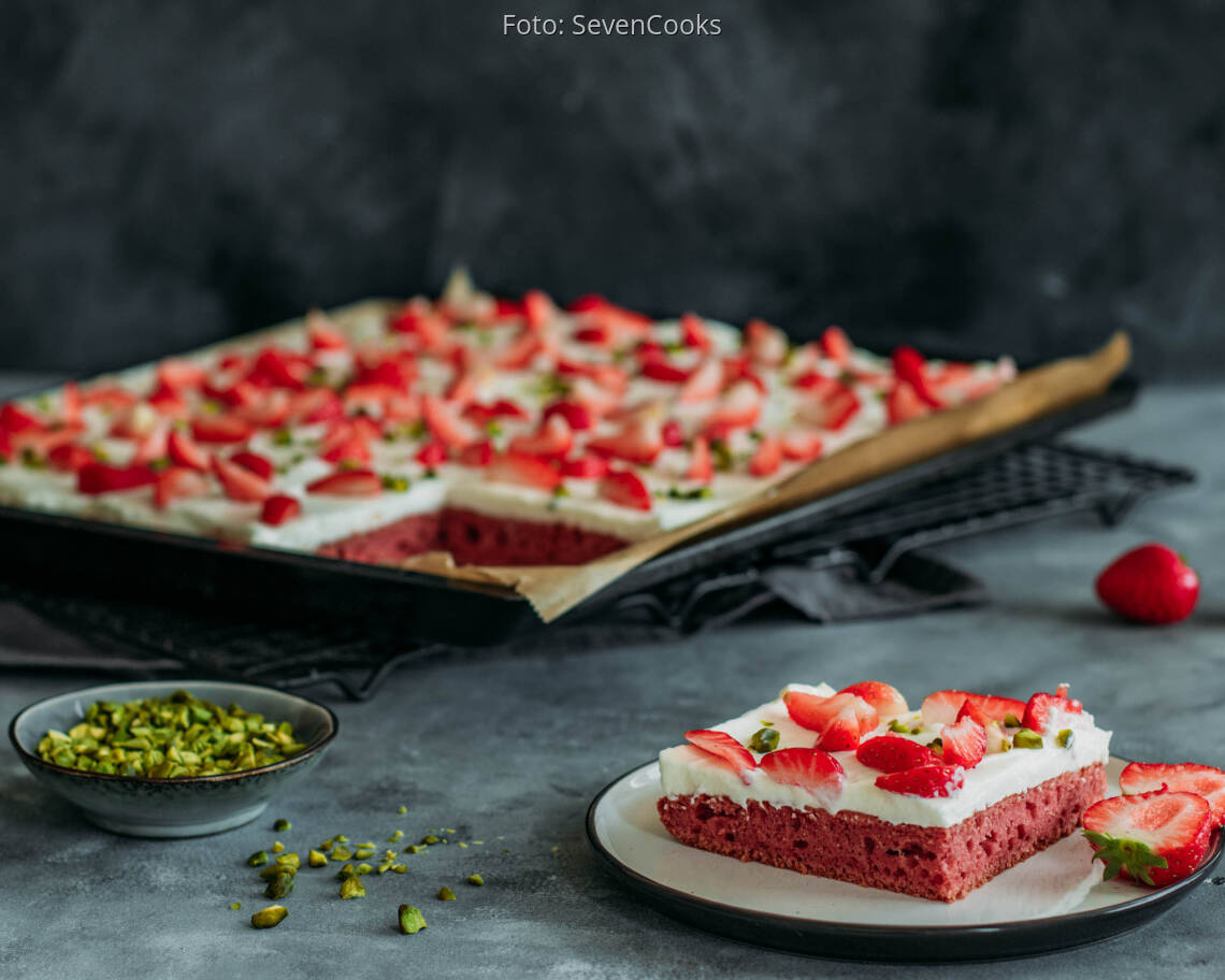 Vegetarisches Rezept: Erdbeerkuchen vom Blech