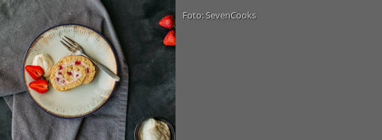 Rezeptbild für "Erdbeerroulade"