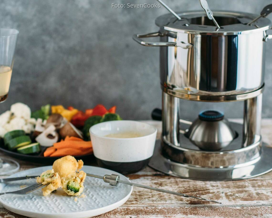 Vegetarisches Rezept: Fettfondue mit Gemüse im Bierteig_1