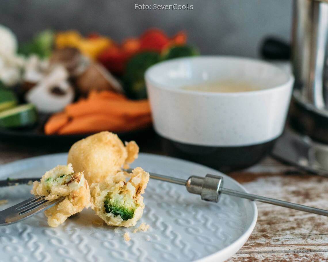 Vegetarisches Rezept: Fettfondue mit Gemüse im Bierteig_3