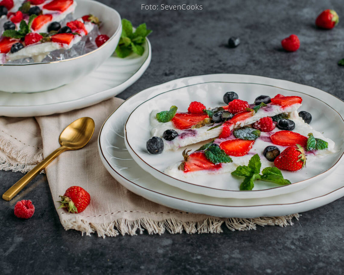 Vegetarisches Rezept: Frozen Yoghurt Berry Barks 2