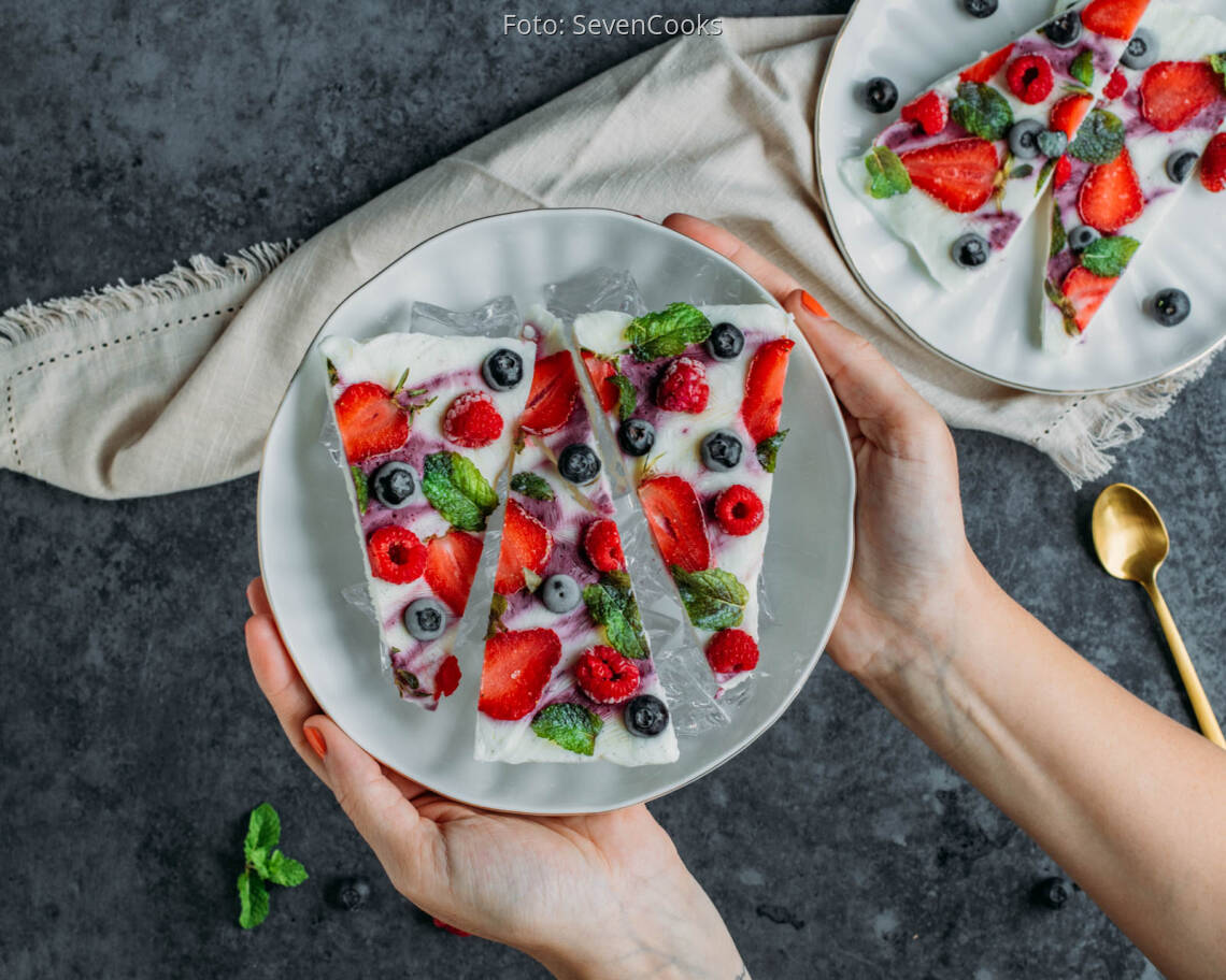 Vegetarisches Rezept: Frozen Yoghurt Berry Barks 3