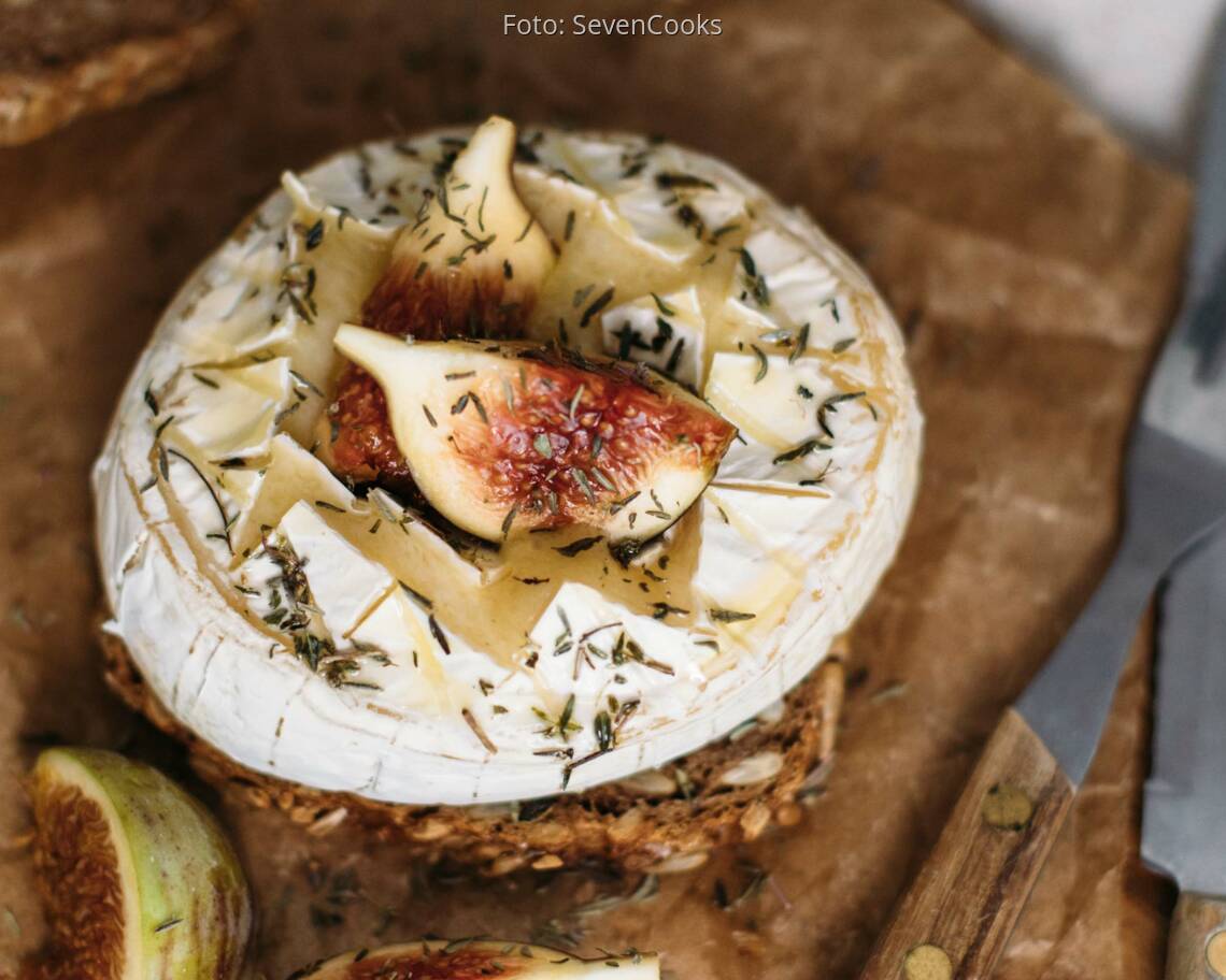 Vegetarisches Rezept: Gebackener Camembert auf Vollkornbrot_3