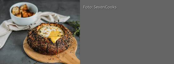 Rezeptbild für "Gebackener Camembert im Brotlaib"