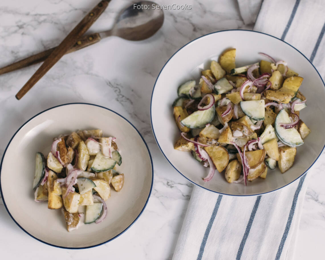 Vegetarisches Rezept: Gebackener Kartoffelsalat mit Joghurtdressing 1