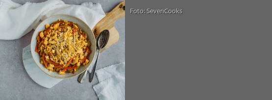 Rezeptbild für "Gebratene Nudeln mit Ei"