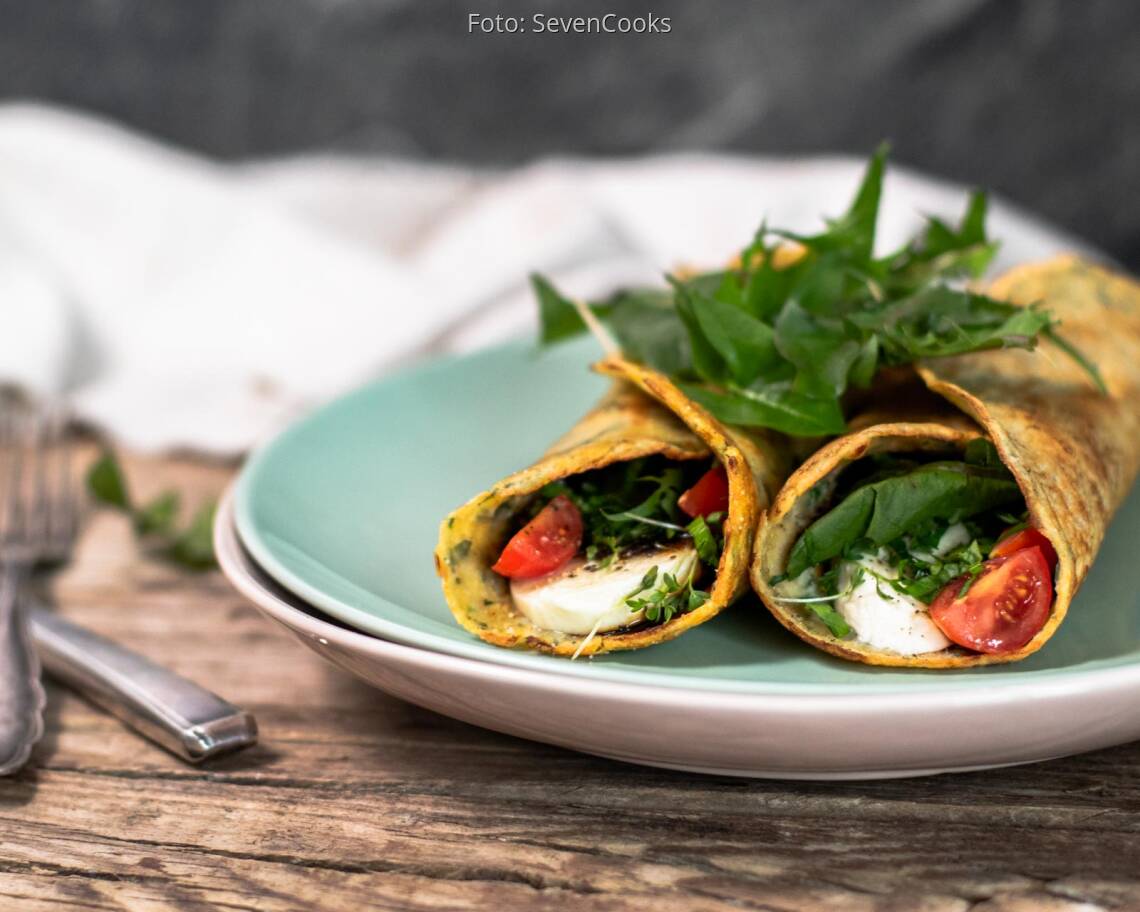 Vegetarisches Rezept: Gefüllte herzhafte Pfannkuchen mit Löwenzahn 1