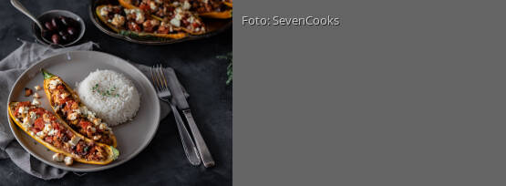 Rezeptbild für "Gefüllte Zucchini mit Feta"