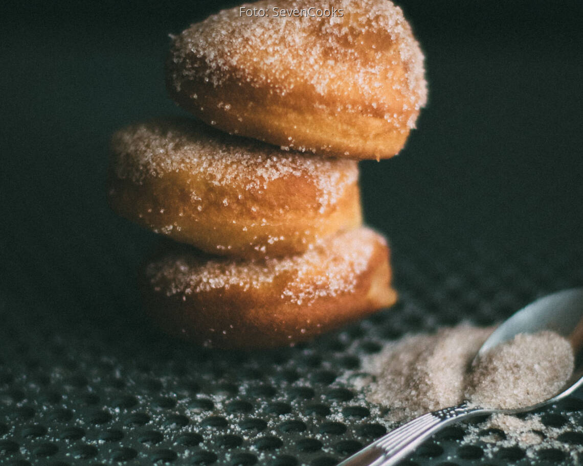 Vegetarisches Rezept: Gefülltes Apfelgebäck