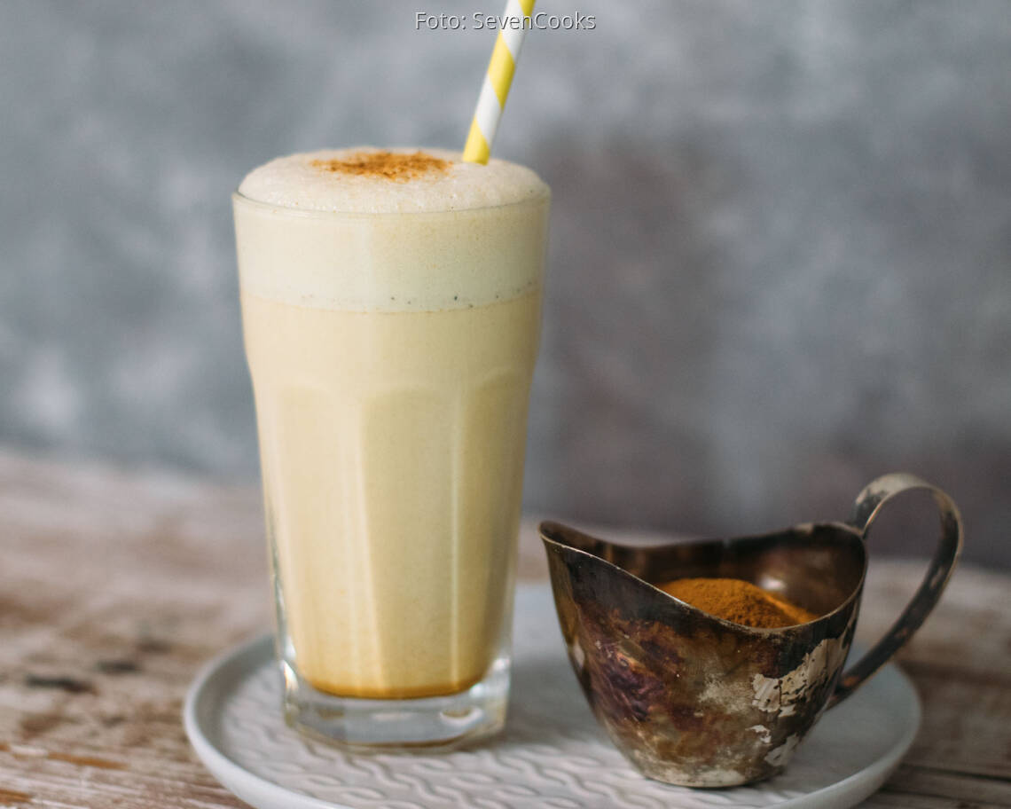 Vegetarisches Rezept: Golden Milkshake_1