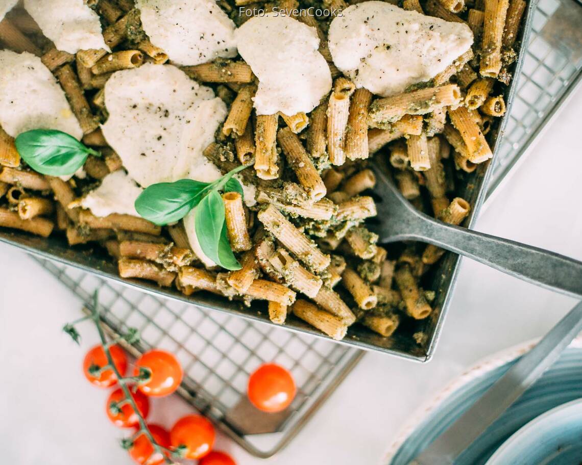 Vegetarisches Rezept: Gratinierte Kichererbsen-Nudeln