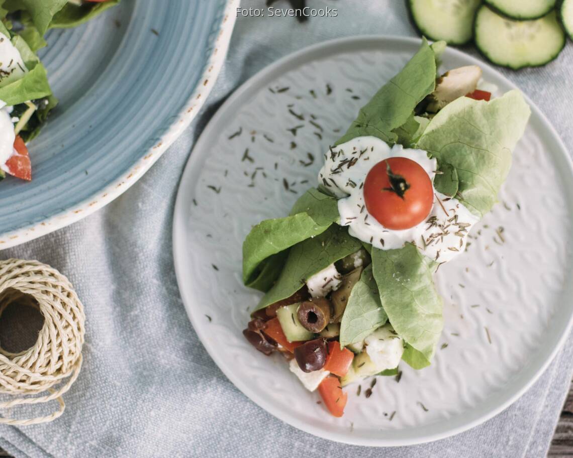 Vegetarisches Rezept: Griechische Kopfsalat-Wraps_2