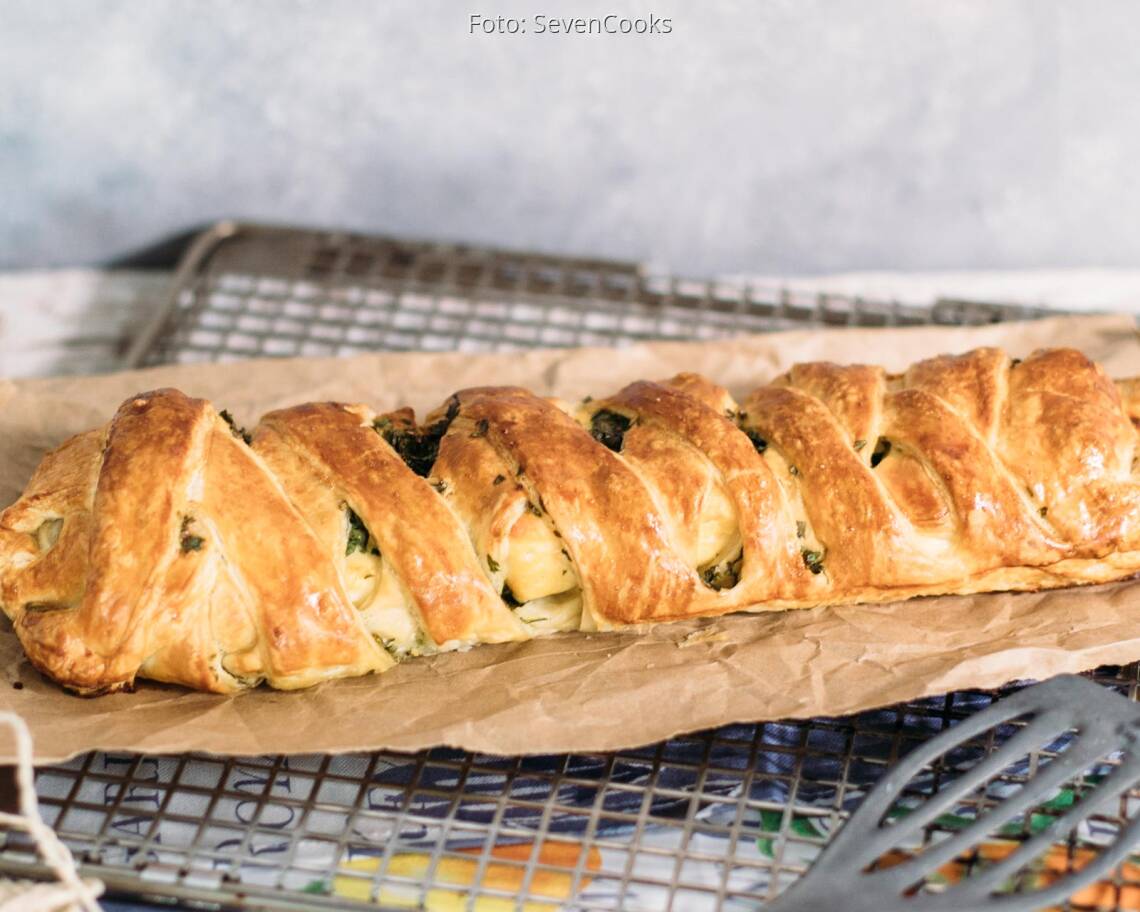Vegetarisches Rezept: Halloumi im Blätterteig mit Kräutern_2