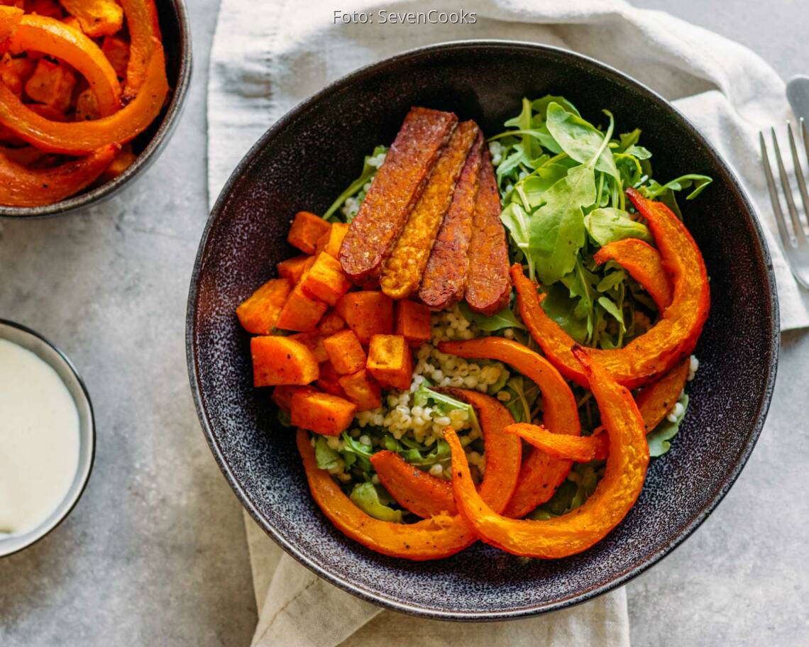 Vegetarisches Rezept: Happy Bowl mit Graupen und Röstgemüse 3