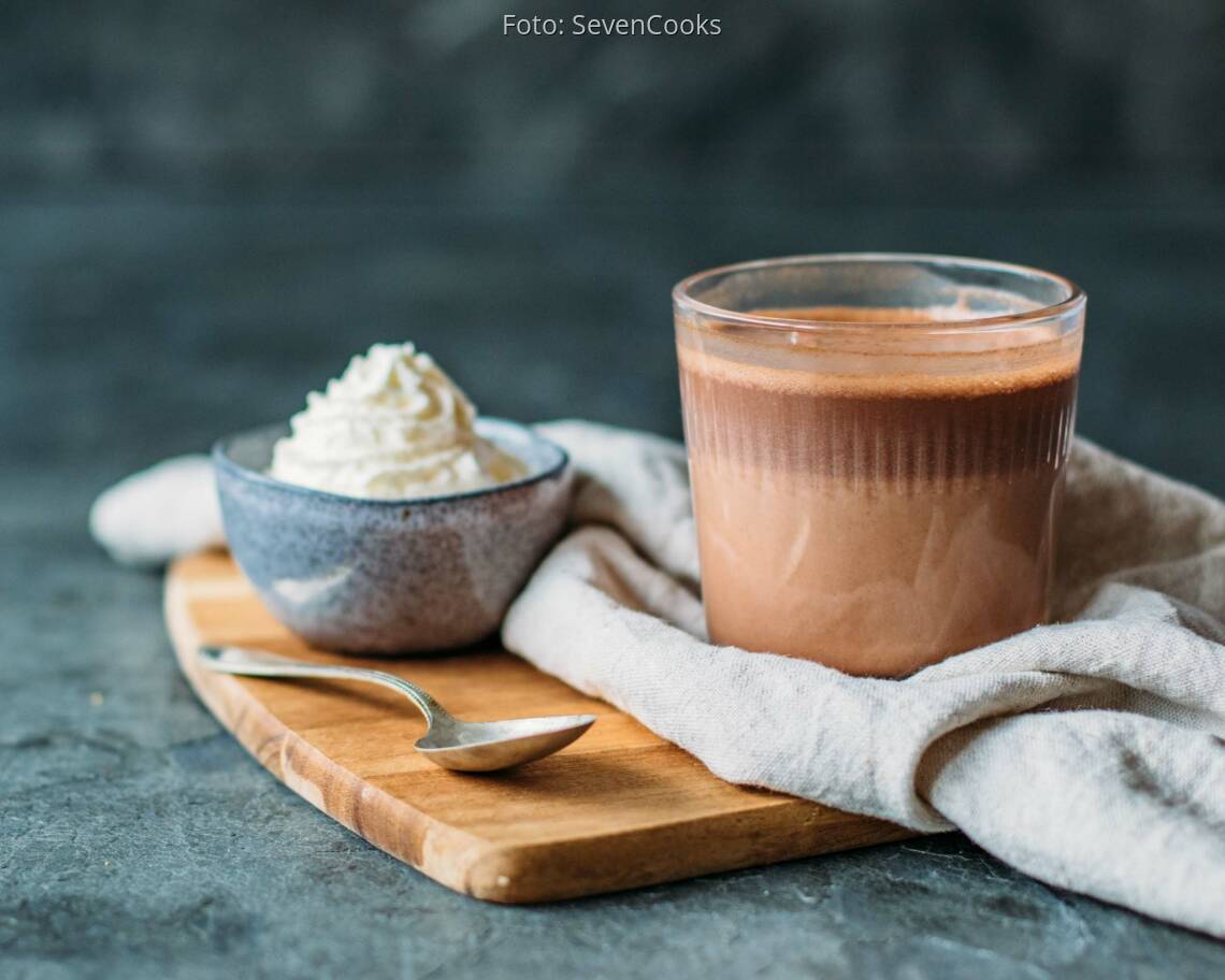 Vegetarisches Rezept: Heiße dunkle Schokolade